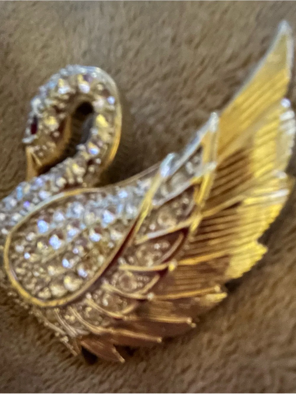 Crystal Swan Brooch Pin - White Crystal Accent